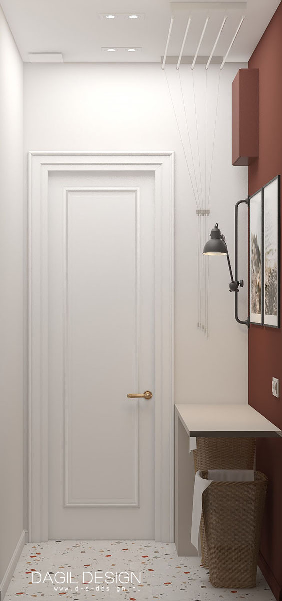 белая высокая дверь в интерьере